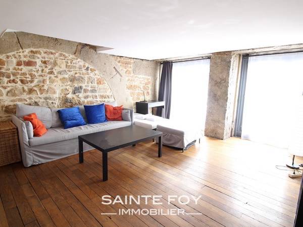 2020235 image4 - Sainte Foy Immobilier - Ce sont des agences immobilières dans l'Ouest Lyonnais spécialisées dans la location de maison ou d'appartement et la vente de propriété de prestige.