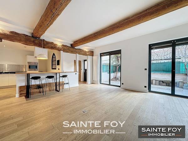 2020319 image3 - Sainte Foy Immobilier - Ce sont des agences immobilières dans l'Ouest Lyonnais spécialisées dans la location de maison ou d'appartement et la vente de propriété de prestige.
