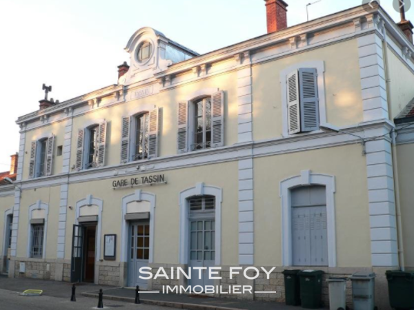 2020322 image5 - Sainte Foy Immobilier - Ce sont des agences immobilières dans l'Ouest Lyonnais spécialisées dans la location de maison ou d'appartement et la vente de propriété de prestige.