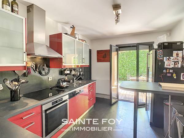 2020273 image5 - Sainte Foy Immobilier - Ce sont des agences immobilières dans l'Ouest Lyonnais spécialisées dans la location de maison ou d'appartement et la vente de propriété de prestige.