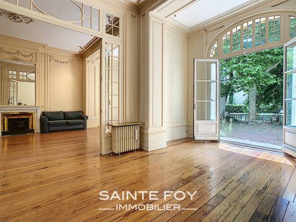 2020327 image2 - Sainte Foy Immobilier - Ce sont des agences immobilières dans l'Ouest Lyonnais spécialisées dans la location de maison ou d'appartement et la vente de propriété de prestige.