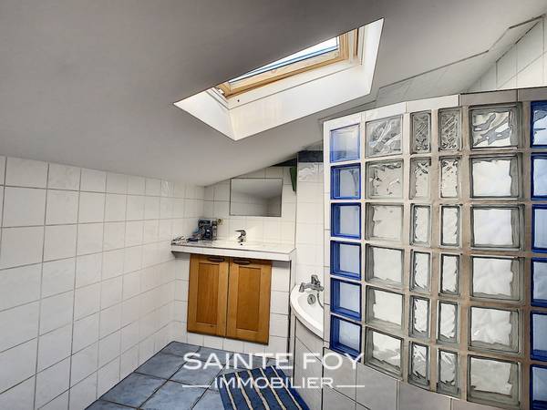 2020337 image7 - Sainte Foy Immobilier - Ce sont des agences immobilières dans l'Ouest Lyonnais spécialisées dans la location de maison ou d'appartement et la vente de propriété de prestige.