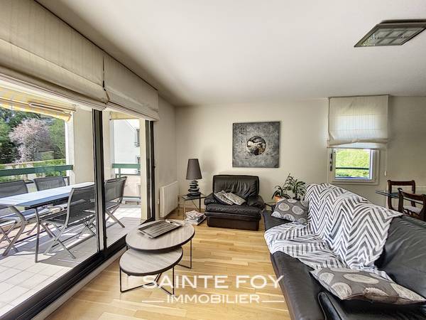 2020307 image2 - Sainte Foy Immobilier - Ce sont des agences immobilières dans l'Ouest Lyonnais spécialisées dans la location de maison ou d'appartement et la vente de propriété de prestige.