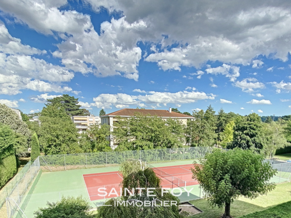 2020307 image8 - Sainte Foy Immobilier - Ce sont des agences immobilières dans l'Ouest Lyonnais spécialisées dans la location de maison ou d'appartement et la vente de propriété de prestige.