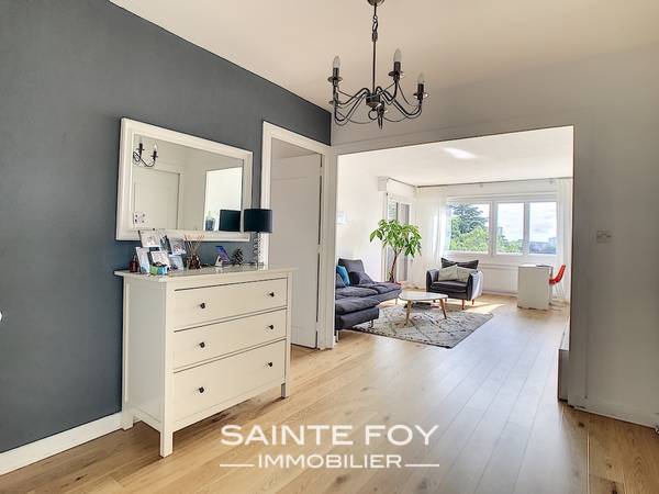 2020342 image2 - Sainte Foy Immobilier - Ce sont des agences immobilières dans l'Ouest Lyonnais spécialisées dans la location de maison ou d'appartement et la vente de propriété de prestige.