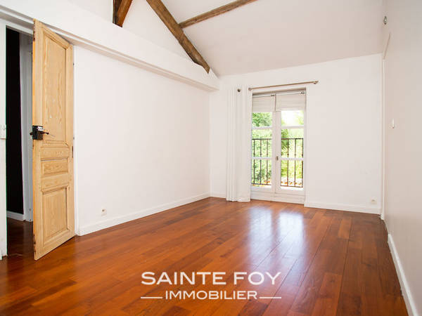 2020345 image5 - Sainte Foy Immobilier - Ce sont des agences immobilières dans l'Ouest Lyonnais spécialisées dans la location de maison ou d'appartement et la vente de propriété de prestige.