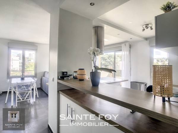 2020351 image4 - Sainte Foy Immobilier - Ce sont des agences immobilières dans l'Ouest Lyonnais spécialisées dans la location de maison ou d'appartement et la vente de propriété de prestige.