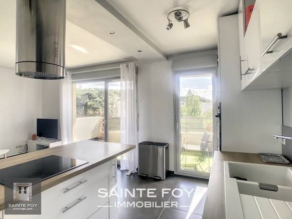 2020351 image5 - Sainte Foy Immobilier - Ce sont des agences immobilières dans l'Ouest Lyonnais spécialisées dans la location de maison ou d'appartement et la vente de propriété de prestige.