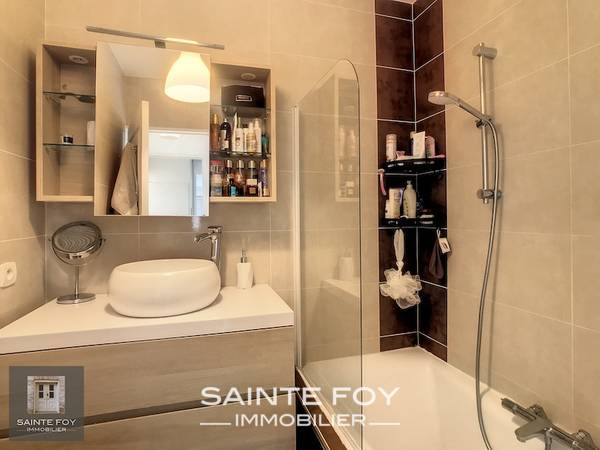2020351 image9 - Sainte Foy Immobilier - Ce sont des agences immobilières dans l'Ouest Lyonnais spécialisées dans la location de maison ou d'appartement et la vente de propriété de prestige.