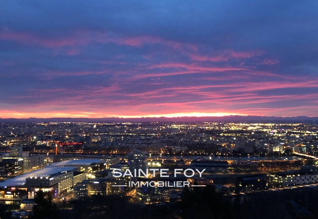 2020324 image1 - Sainte Foy Immobilier - Ce sont des agences immobilières dans l'Ouest Lyonnais spécialisées dans la location de maison ou d'appartement et la vente de propriété de prestige.