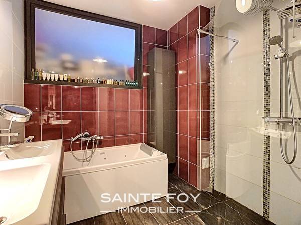 2020324 image8 - Sainte Foy Immobilier - Ce sont des agences immobilières dans l'Ouest Lyonnais spécialisées dans la location de maison ou d'appartement et la vente de propriété de prestige.