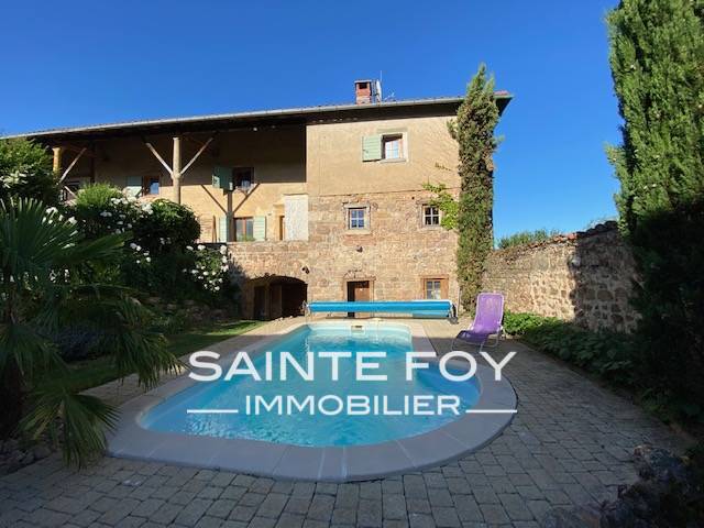 2020242 image1 - Sainte Foy Immobilier - Ce sont des agences immobilières dans l'Ouest Lyonnais spécialisées dans la location de maison ou d'appartement et la vente de propriété de prestige.