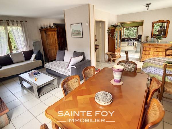2020372 image4 - Sainte Foy Immobilier - Ce sont des agences immobilières dans l'Ouest Lyonnais spécialisées dans la location de maison ou d'appartement et la vente de propriété de prestige.