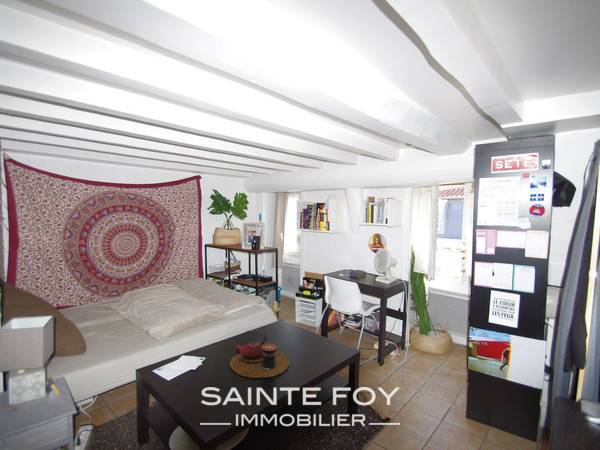 2020401 image2 - Sainte Foy Immobilier - Ce sont des agences immobilières dans l'Ouest Lyonnais spécialisées dans la location de maison ou d'appartement et la vente de propriété de prestige.