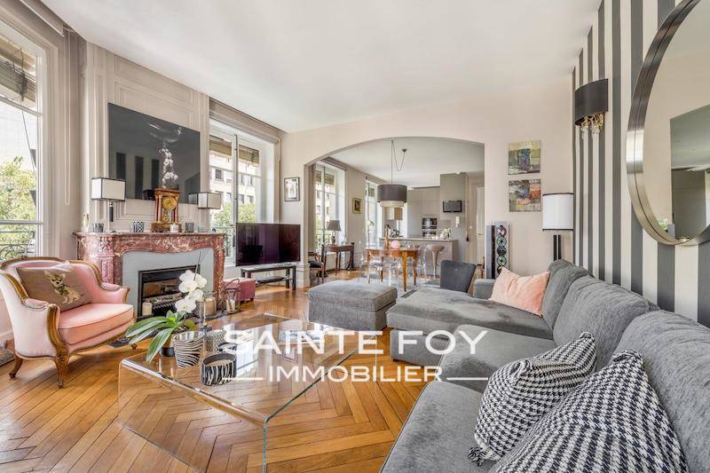 2020411 image1 - Sainte Foy Immobilier - Ce sont des agences immobilières dans l'Ouest Lyonnais spécialisées dans la location de maison ou d'appartement et la vente de propriété de prestige.