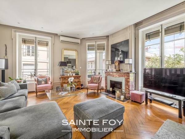 2020411 image2 - Sainte Foy Immobilier - Ce sont des agences immobilières dans l'Ouest Lyonnais spécialisées dans la location de maison ou d'appartement et la vente de propriété de prestige.