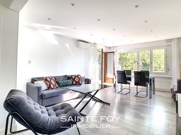 2020434 image2 - Sainte Foy Immobilier - Ce sont des agences immobilières dans l'Ouest Lyonnais spécialisées dans la location de maison ou d'appartement et la vente de propriété de prestige.