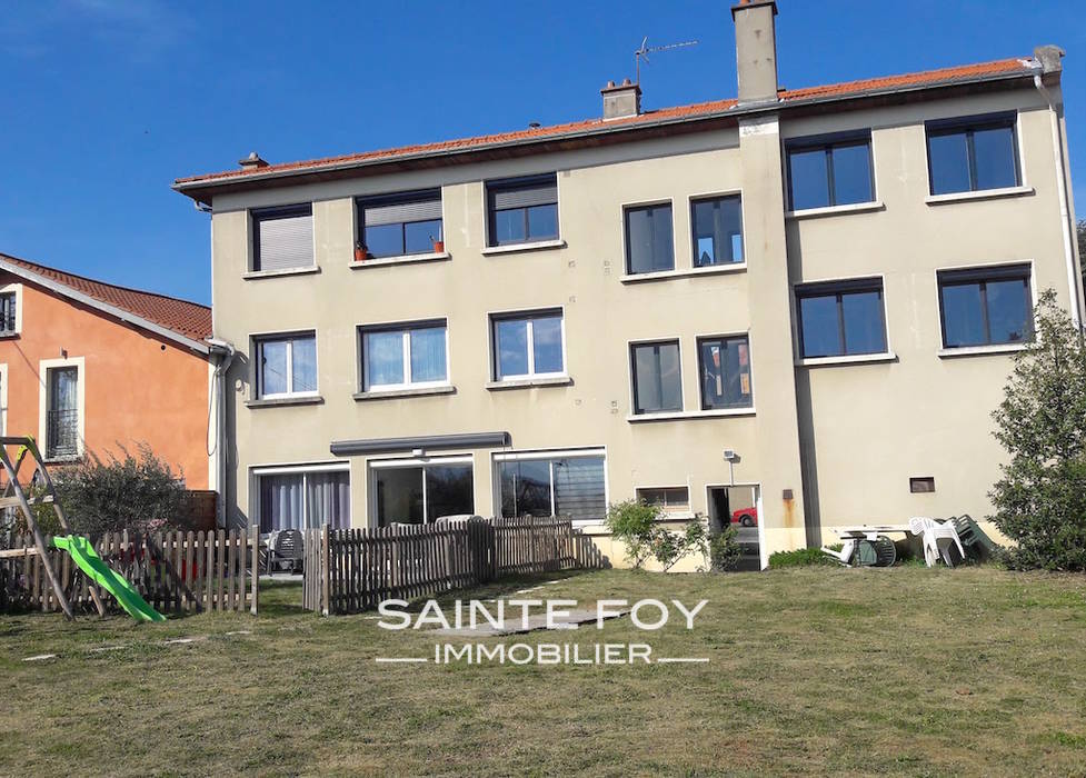 17518 image1 - Sainte Foy Immobilier - Ce sont des agences immobilières dans l'Ouest Lyonnais spécialisées dans la location de maison ou d'appartement et la vente de propriété de prestige.