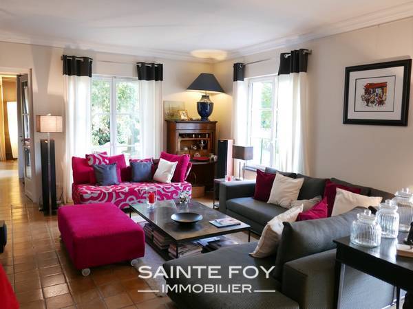 13621 image3 - Sainte Foy Immobilier - Ce sont des agences immobilières dans l'Ouest Lyonnais spécialisées dans la location de maison ou d'appartement et la vente de propriété de prestige.