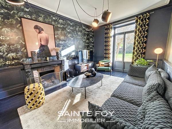 7700 image3 - Sainte Foy Immobilier - Ce sont des agences immobilières dans l'Ouest Lyonnais spécialisées dans la location de maison ou d'appartement et la vente de propriété de prestige.