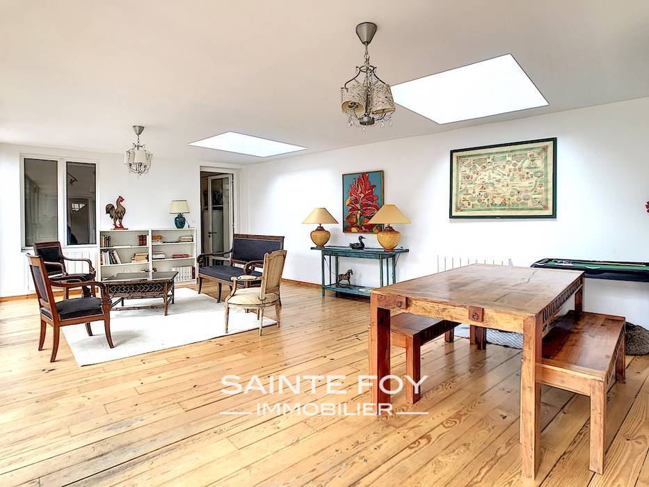 2020421 image1 - Sainte Foy Immobilier - Ce sont des agences immobilières dans l'Ouest Lyonnais spécialisées dans la location de maison ou d'appartement et la vente de propriété de prestige.