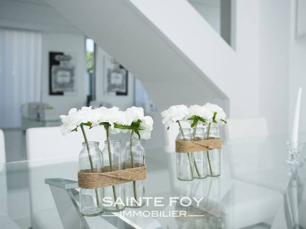 2020264 image5 - Sainte Foy Immobilier - Ce sont des agences immobilières dans l'Ouest Lyonnais spécialisées dans la location de maison ou d'appartement et la vente de propriété de prestige.