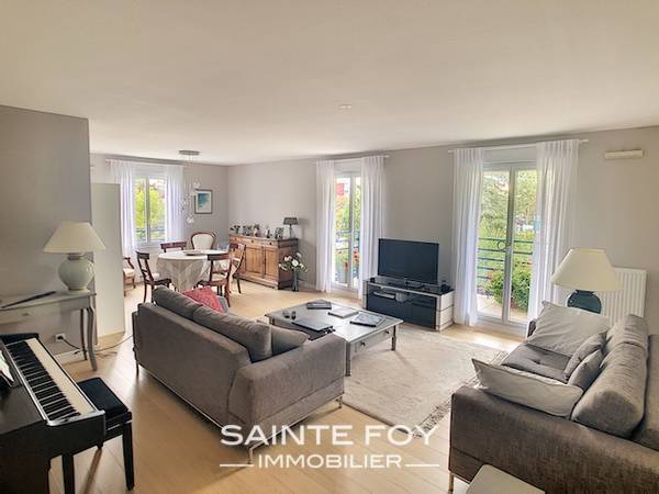 2020350 image2 - Sainte Foy Immobilier - Ce sont des agences immobilières dans l'Ouest Lyonnais spécialisées dans la location de maison ou d'appartement et la vente de propriété de prestige.