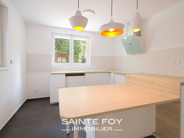 2020364 image2 - Sainte Foy Immobilier - Ce sont des agences immobilières dans l'Ouest Lyonnais spécialisées dans la location de maison ou d'appartement et la vente de propriété de prestige.