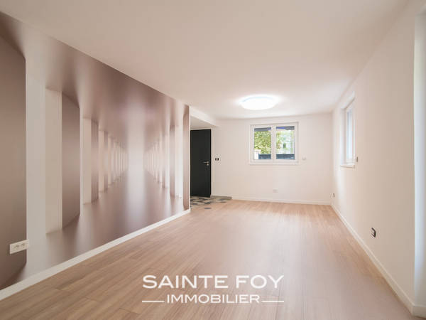 2020364 image3 - Sainte Foy Immobilier - Ce sont des agences immobilières dans l'Ouest Lyonnais spécialisées dans la location de maison ou d'appartement et la vente de propriété de prestige.