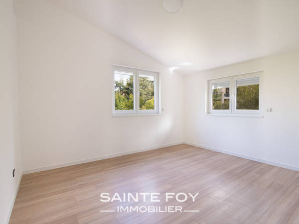 2020364 image6 - Sainte Foy Immobilier - Ce sont des agences immobilières dans l'Ouest Lyonnais spécialisées dans la location de maison ou d'appartement et la vente de propriété de prestige.