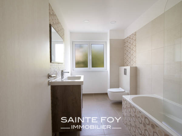 2020450 image5 - Sainte Foy Immobilier - Ce sont des agences immobilières dans l'Ouest Lyonnais spécialisées dans la location de maison ou d'appartement et la vente de propriété de prestige.