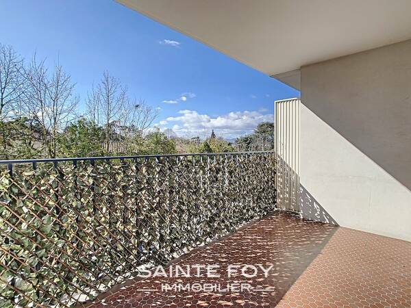 2020470 image9 - Sainte Foy Immobilier - Ce sont des agences immobilières dans l'Ouest Lyonnais spécialisées dans la location de maison ou d'appartement et la vente de propriété de prestige.