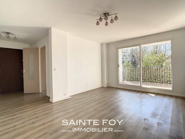 2020470 image3 - Sainte Foy Immobilier - Ce sont des agences immobilières dans l'Ouest Lyonnais spécialisées dans la location de maison ou d'appartement et la vente de propriété de prestige.