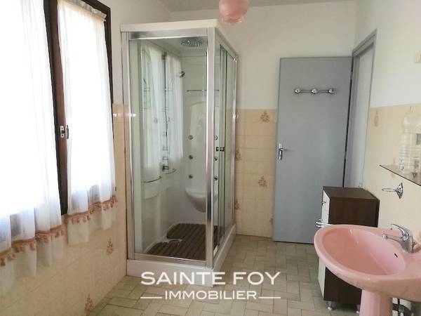 2020476 image7 - Sainte Foy Immobilier - Ce sont des agences immobilières dans l'Ouest Lyonnais spécialisées dans la location de maison ou d'appartement et la vente de propriété de prestige.