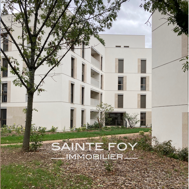 2020481 image1 - Sainte Foy Immobilier - Ce sont des agences immobilières dans l'Ouest Lyonnais spécialisées dans la location de maison ou d'appartement et la vente de propriété de prestige.