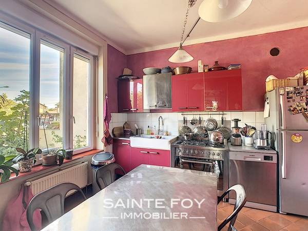 2020503 image3 - Sainte Foy Immobilier - Ce sont des agences immobilières dans l'Ouest Lyonnais spécialisées dans la location de maison ou d'appartement et la vente de propriété de prestige.