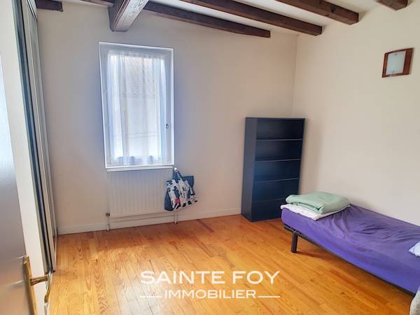 2021015 image3 - Sainte Foy Immobilier - Ce sont des agences immobilières dans l'Ouest Lyonnais spécialisées dans la location de maison ou d'appartement et la vente de propriété de prestige.