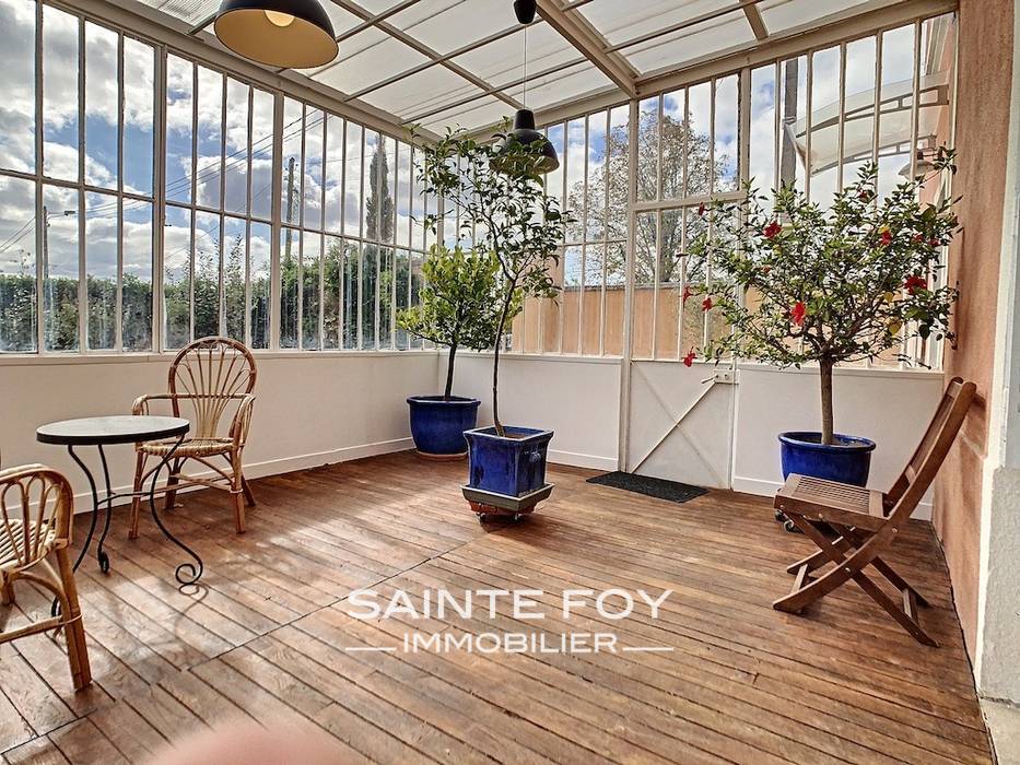 2020500 image1 - Sainte Foy Immobilier - Ce sont des agences immobilières dans l'Ouest Lyonnais spécialisées dans la location de maison ou d'appartement et la vente de propriété de prestige.
