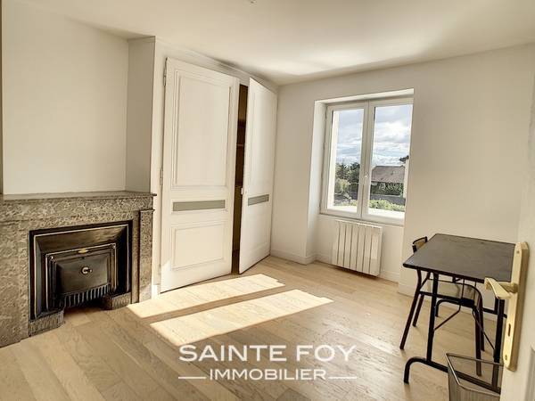 2020500 image7 - Sainte Foy Immobilier - Ce sont des agences immobilières dans l'Ouest Lyonnais spécialisées dans la location de maison ou d'appartement et la vente de propriété de prestige.