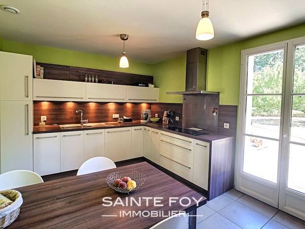 2020394 image4 - Sainte Foy Immobilier - Ce sont des agences immobilières dans l'Ouest Lyonnais spécialisées dans la location de maison ou d'appartement et la vente de propriété de prestige.