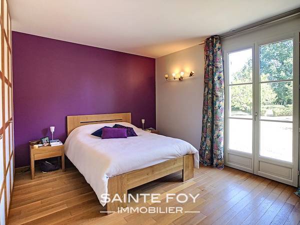 2020394 image5 - Sainte Foy Immobilier - Ce sont des agences immobilières dans l'Ouest Lyonnais spécialisées dans la location de maison ou d'appartement et la vente de propriété de prestige.