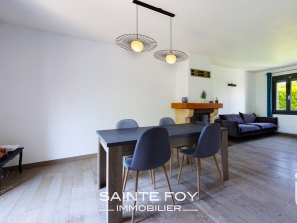 2020493 image3 - Sainte Foy Immobilier - Ce sont des agences immobilières dans l'Ouest Lyonnais spécialisées dans la location de maison ou d'appartement et la vente de propriété de prestige.