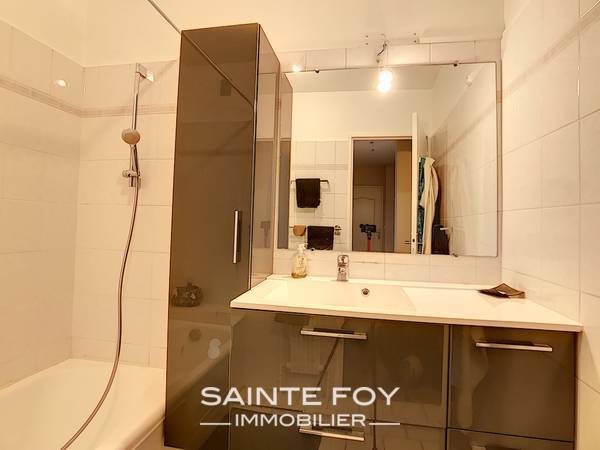 2021030 image8 - Sainte Foy Immobilier - Ce sont des agences immobilières dans l'Ouest Lyonnais spécialisées dans la location de maison ou d'appartement et la vente de propriété de prestige.