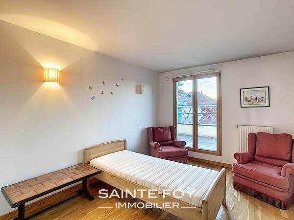 2021042 image5 - Sainte Foy Immobilier - Ce sont des agences immobilières dans l'Ouest Lyonnais spécialisées dans la location de maison ou d'appartement et la vente de propriété de prestige.