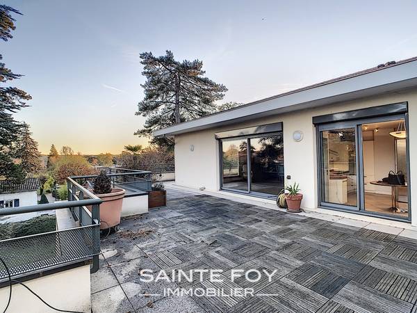 2021042 image8 - Sainte Foy Immobilier - Ce sont des agences immobilières dans l'Ouest Lyonnais spécialisées dans la location de maison ou d'appartement et la vente de propriété de prestige.