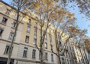 2020075 image1 - Sainte Foy Immobilier - Ce sont des agences immobilières dans l'Ouest Lyonnais spécialisées dans la location de maison ou d'appartement et la vente de propriété de prestige.