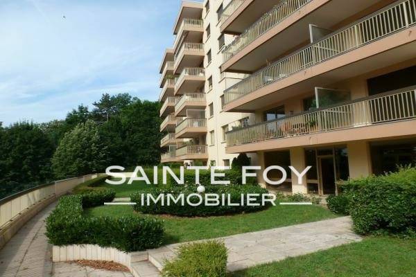2021014 image1 - Sainte Foy Immobilier - Ce sont des agences immobilières dans l'Ouest Lyonnais spécialisées dans la location de maison ou d'appartement et la vente de propriété de prestige.