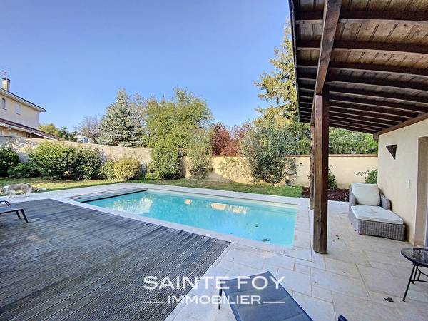 2020459 image2 - Sainte Foy Immobilier - Ce sont des agences immobilières dans l'Ouest Lyonnais spécialisées dans la location de maison ou d'appartement et la vente de propriété de prestige.