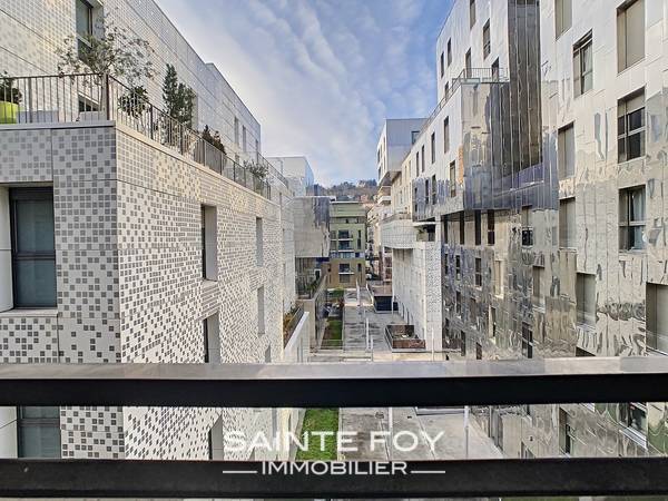 2021086 image10 - Sainte Foy Immobilier - Ce sont des agences immobilières dans l'Ouest Lyonnais spécialisées dans la location de maison ou d'appartement et la vente de propriété de prestige.