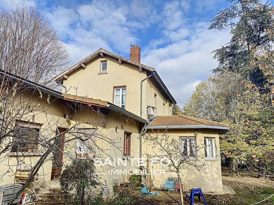 2020507 image1 - Sainte Foy Immobilier - Ce sont des agences immobilières dans l'Ouest Lyonnais spécialisées dans la location de maison ou d'appartement et la vente de propriété de prestige.